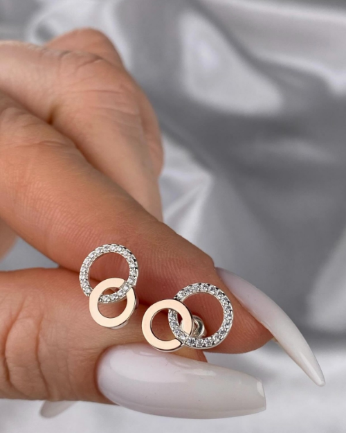 Pilt Svitozar Kõrvarõngad