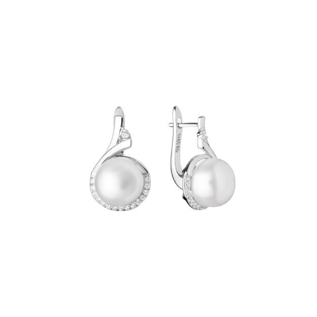 Picture of Gaura pearl earrings